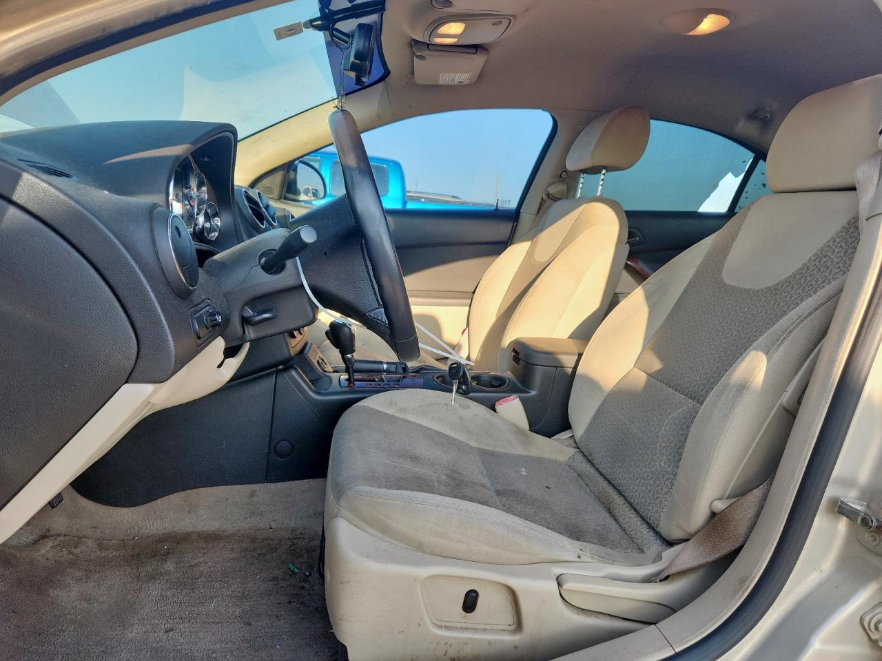 2009 Pontiac G6 - Фото 7