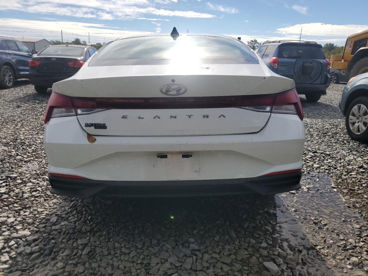 2022 Hyundai Elantra Sel - Фото 6