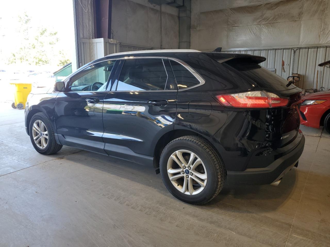 2019 Ford Edge Sel - Фото 2