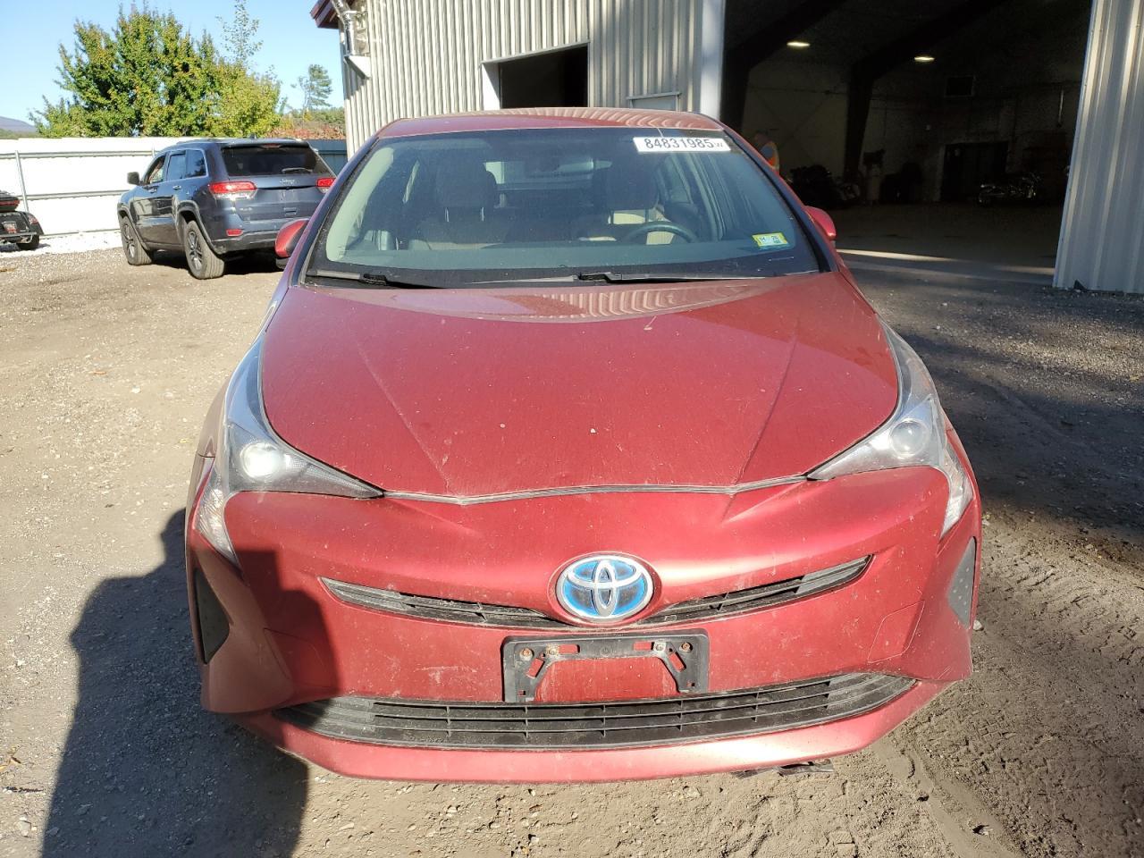 2016 Toyota Prius - Image 5