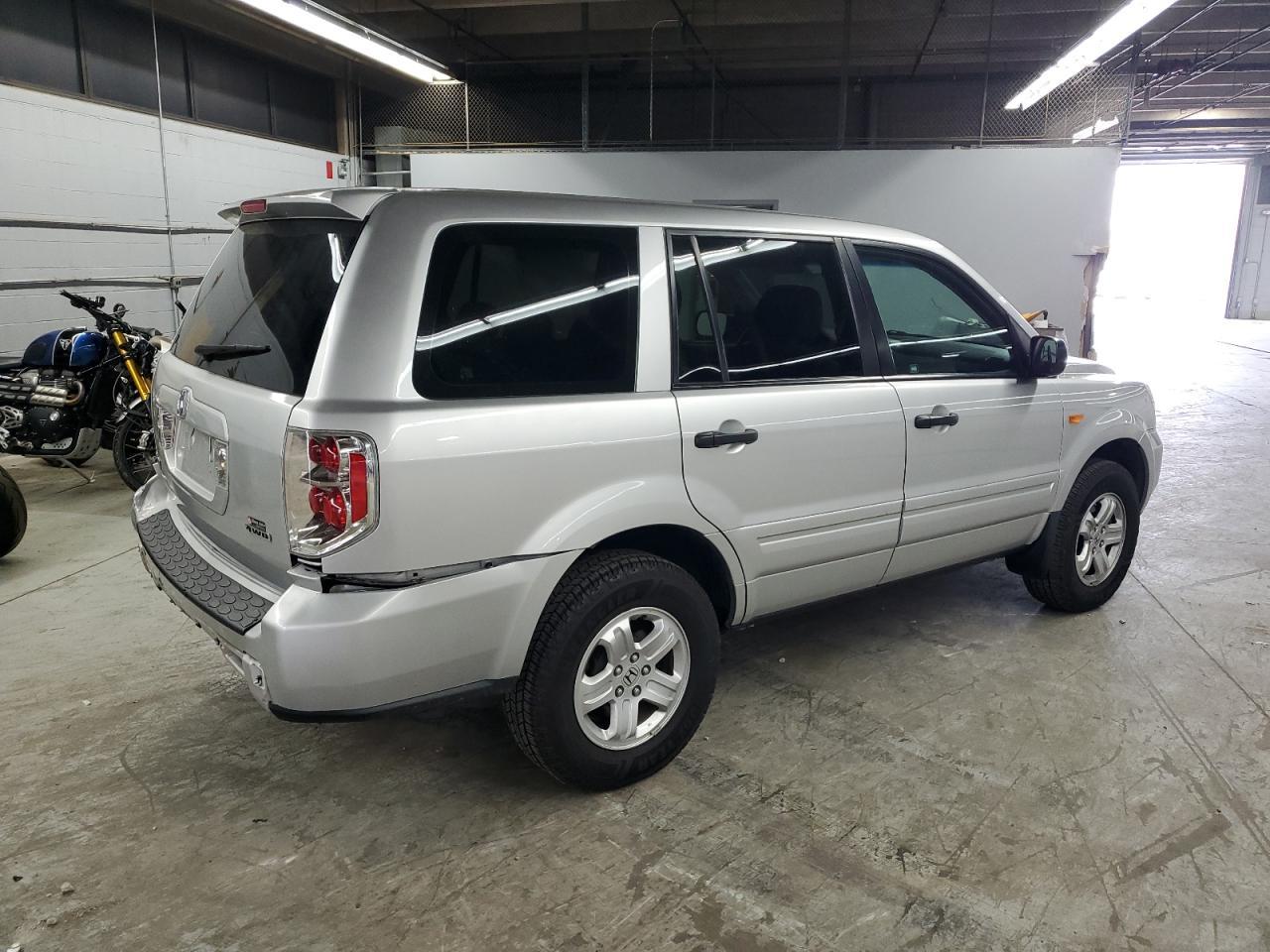 2007 Honda Pilot Lx - Image 3