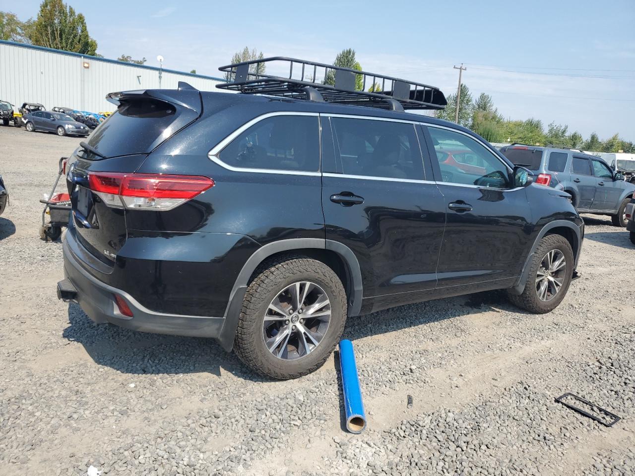 2018 Toyota Highlander Le - Фото 3