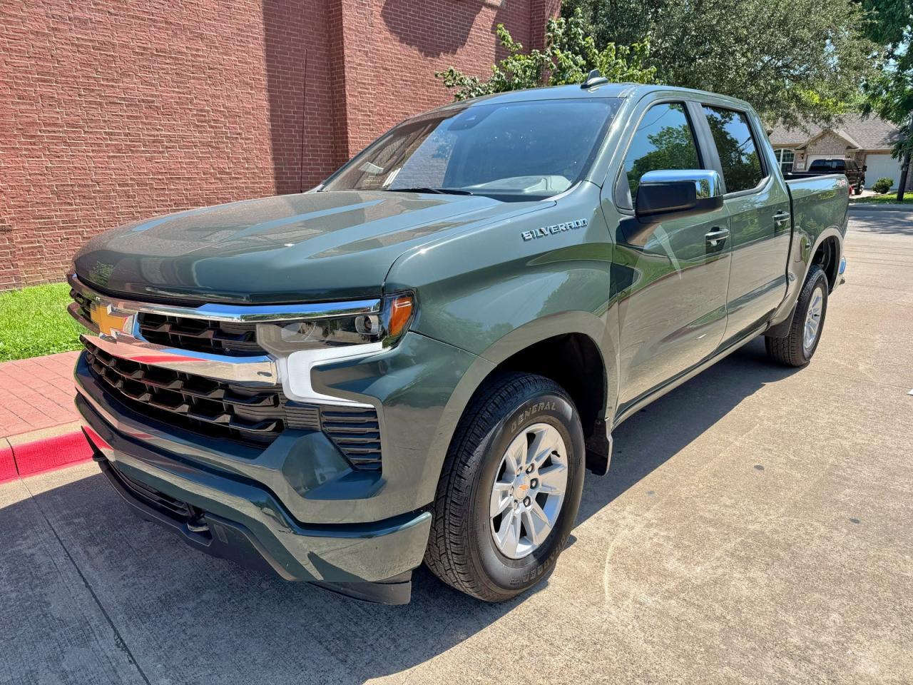 2025 Chevrolet Silverado K1500 Lt - Фото 2