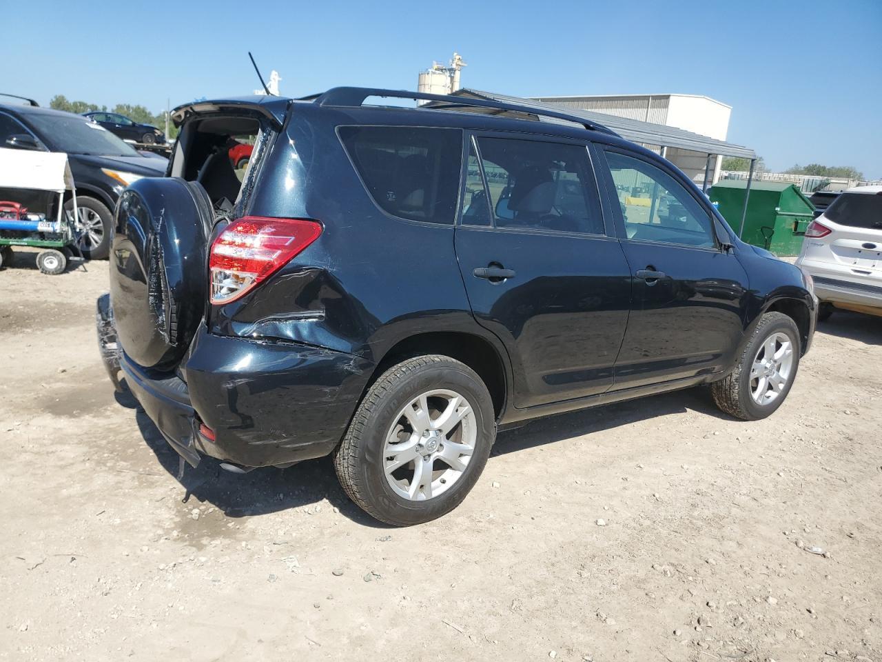 2012 Toyota Rav4 - Image 3