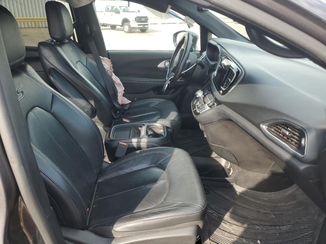 2019 Chrysler Pacifica Hybrid Touring L - Фото 7