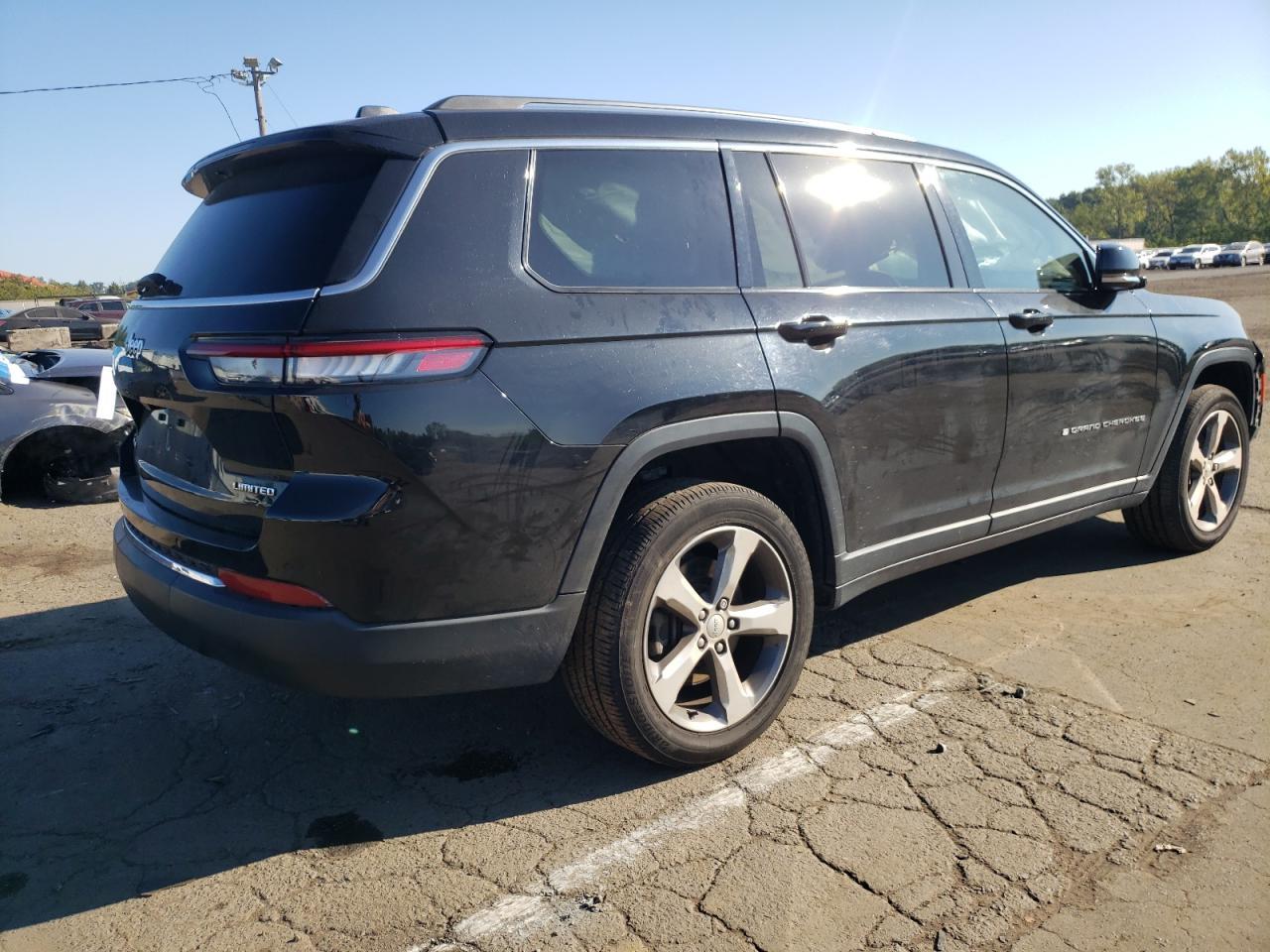 2021 Jeep Grand Cherokee L Limited - Image 3