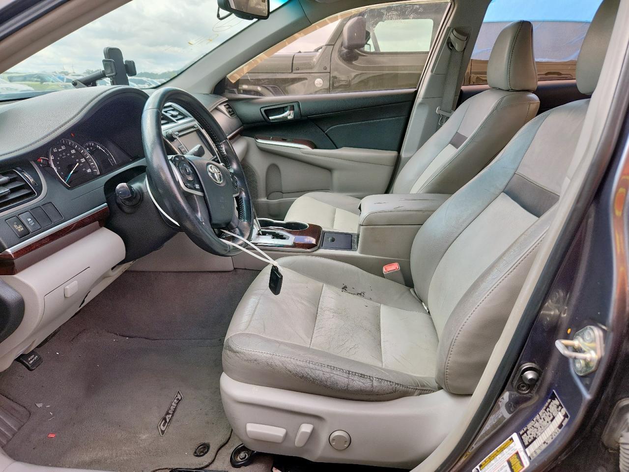 2014 Toyota Camry Se - Фото 7