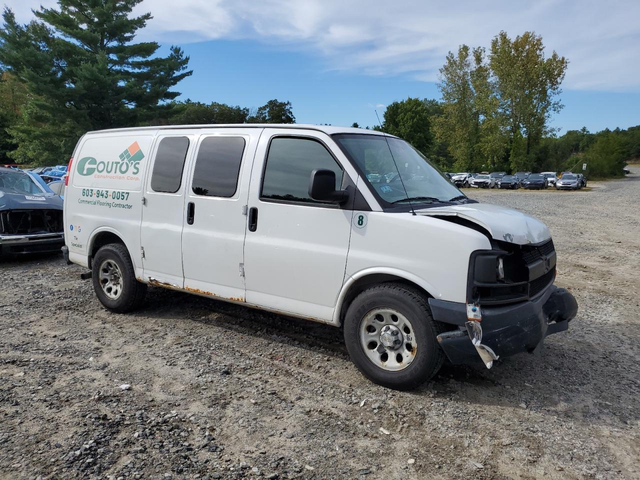 2012 Chevrolet Express G1500 - Image 4