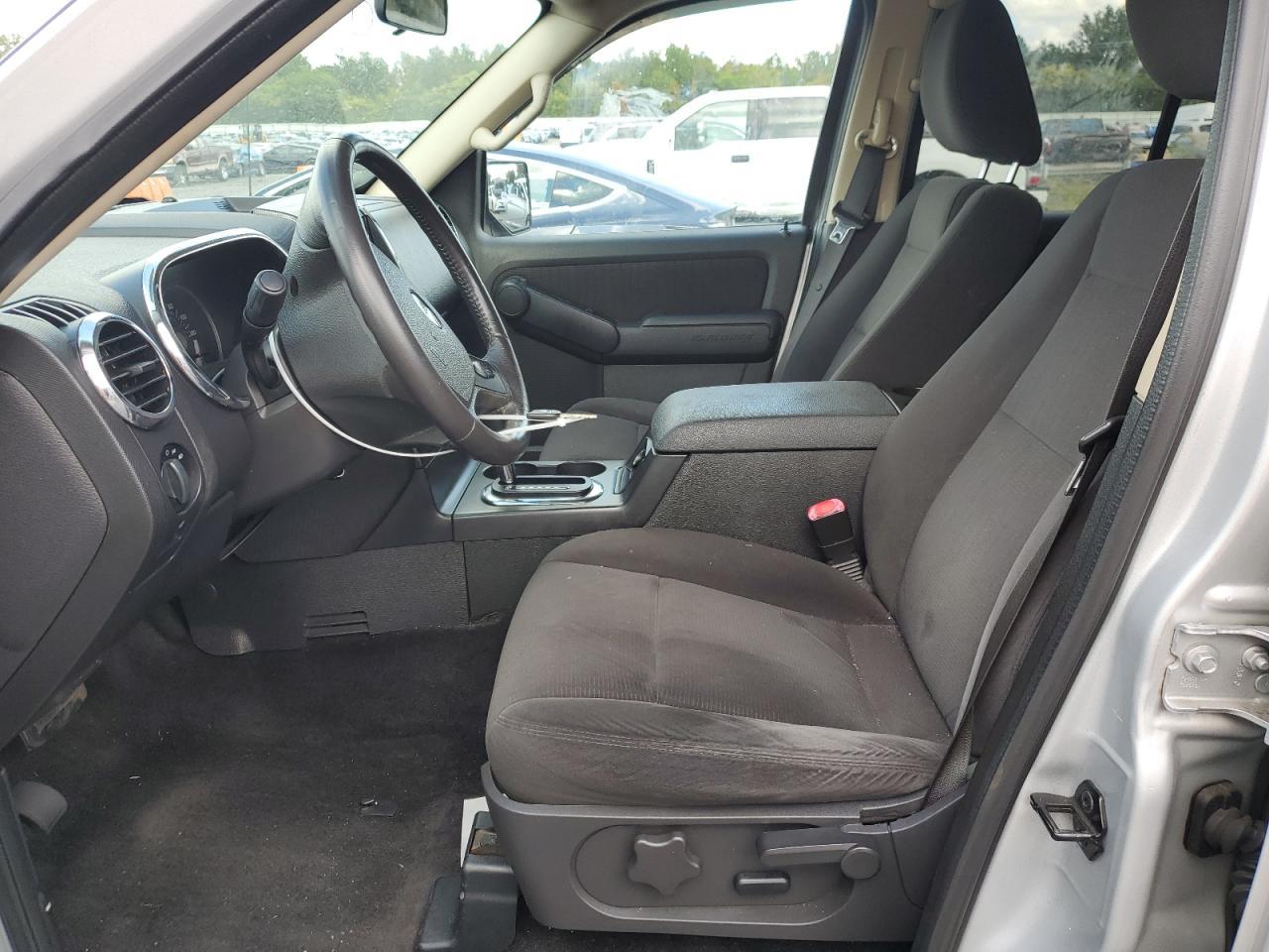 2010 Ford Explorer Xlt - Фото 7