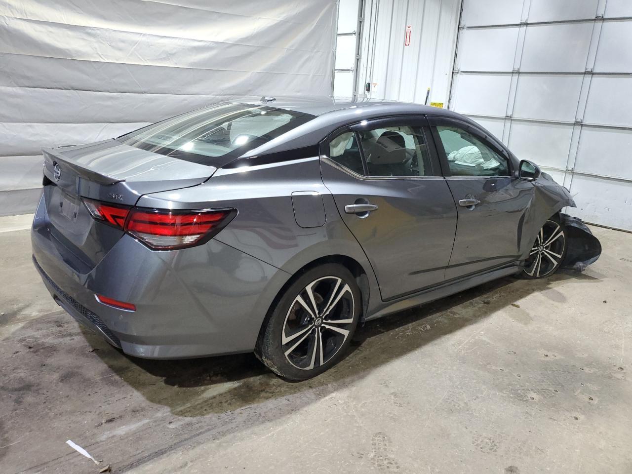 2020 Nissan Sentra Sr - Image 3