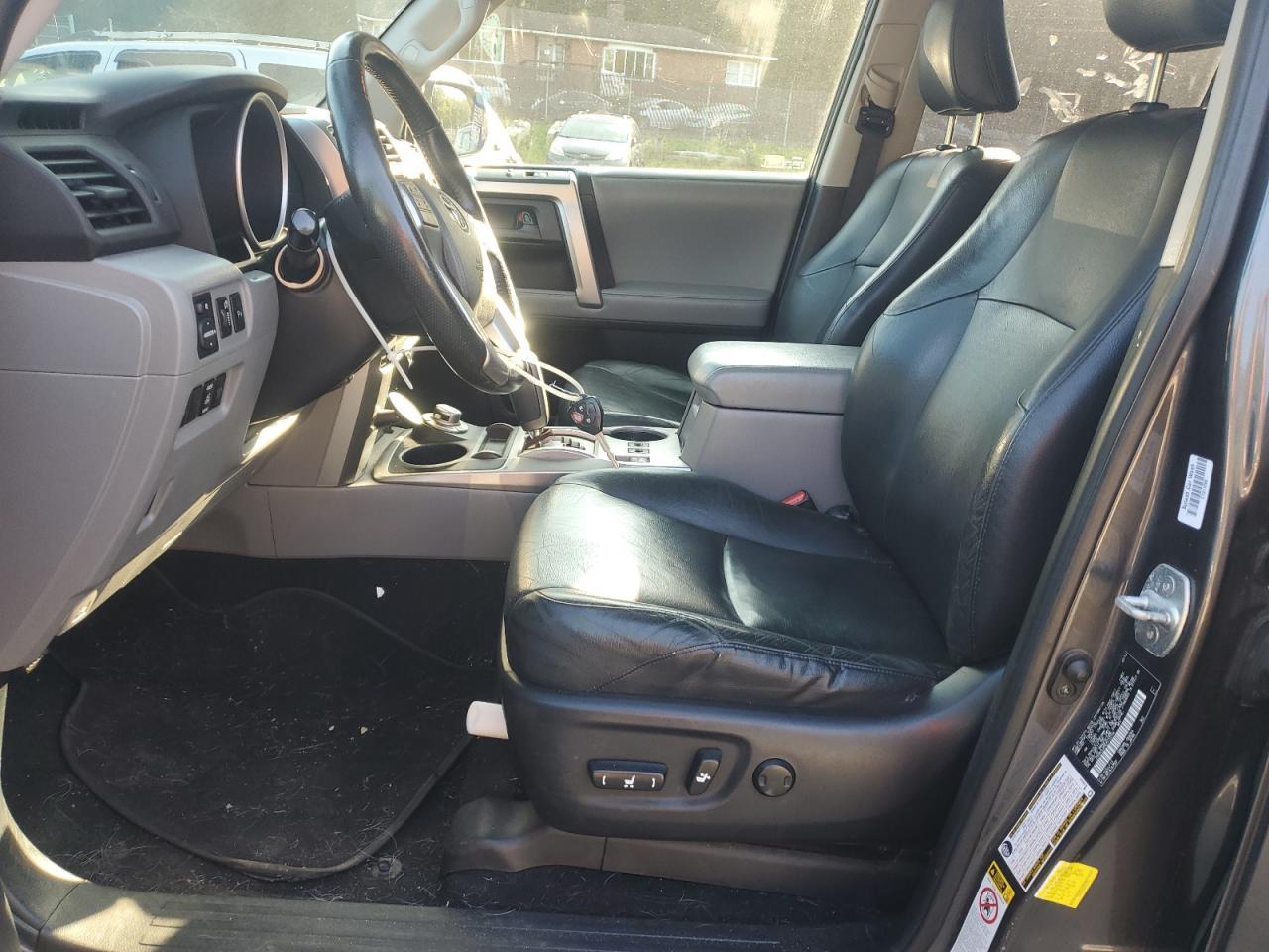 2013 Toyota 4Runner Sr5 - Image 7