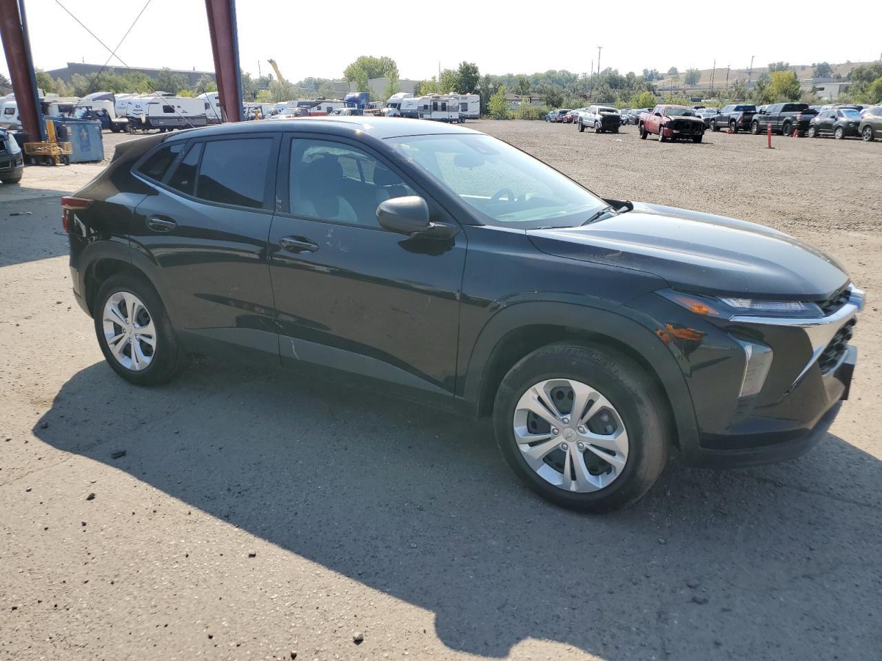 2024 Chevrolet Trax Ls - Фото 4