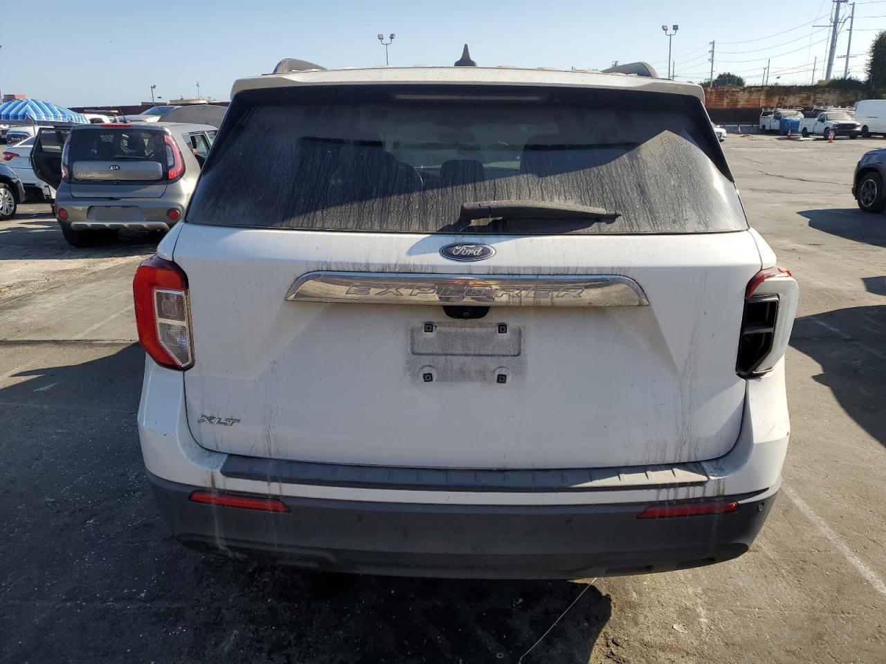 2021 Ford Explorer Xlt - Image 6