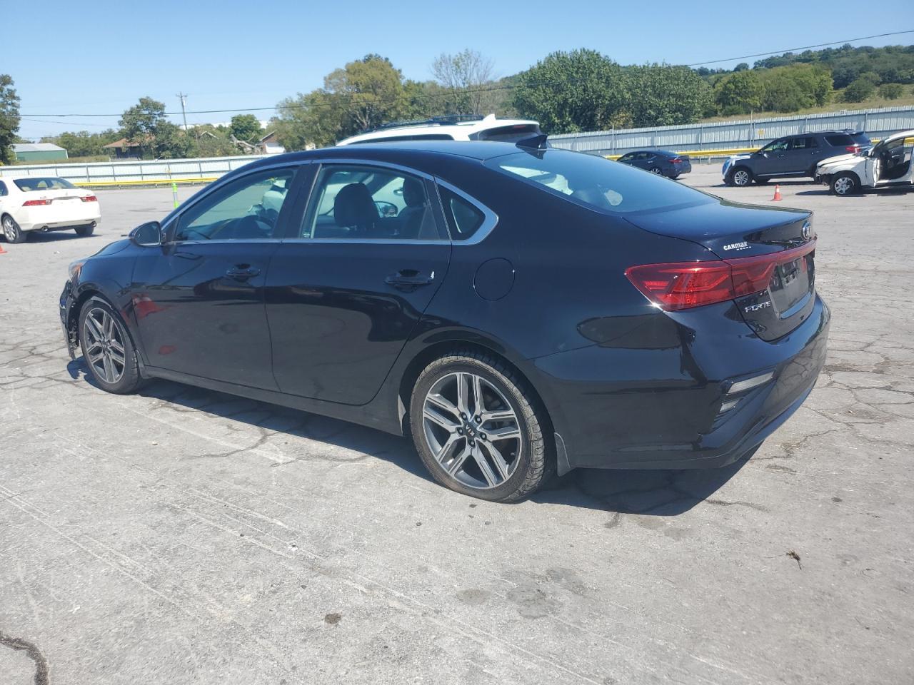 2021 Kia Forte Ex - Фото 2