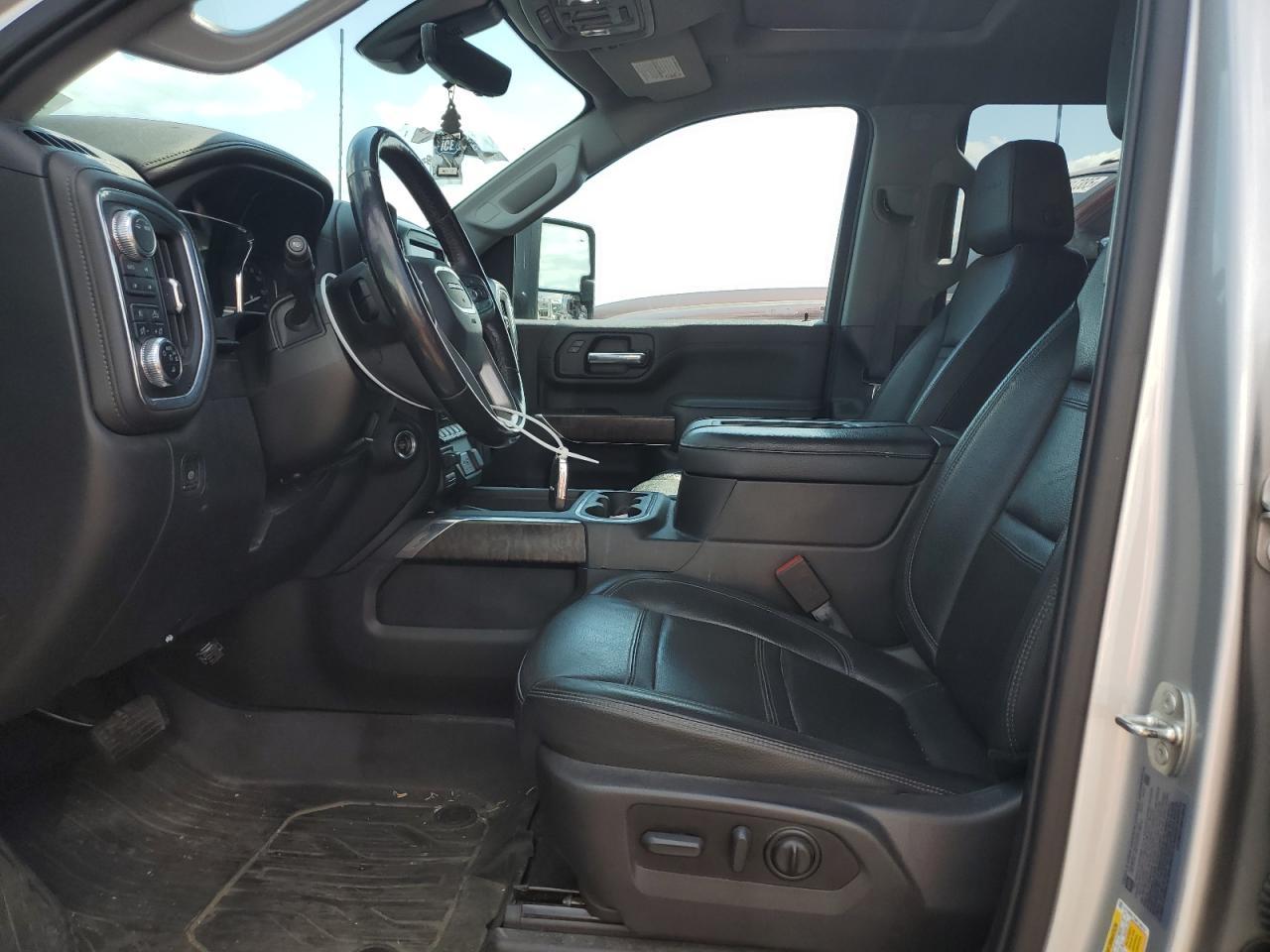 2022 GMC Sierra K2500 Denali - Image 7