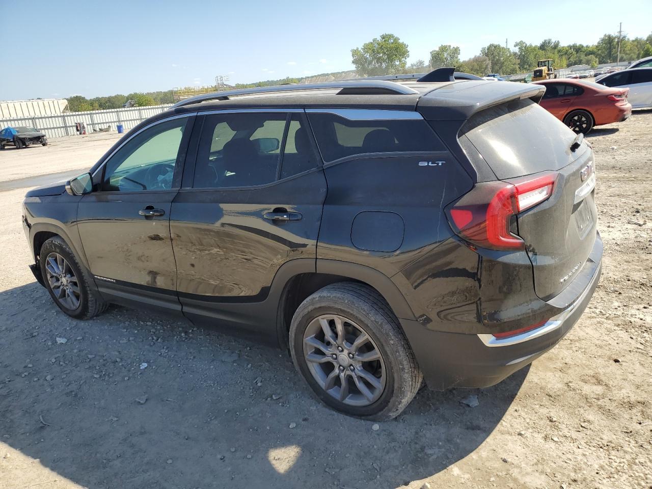 2022 GMC Terrain Slt - Image 2