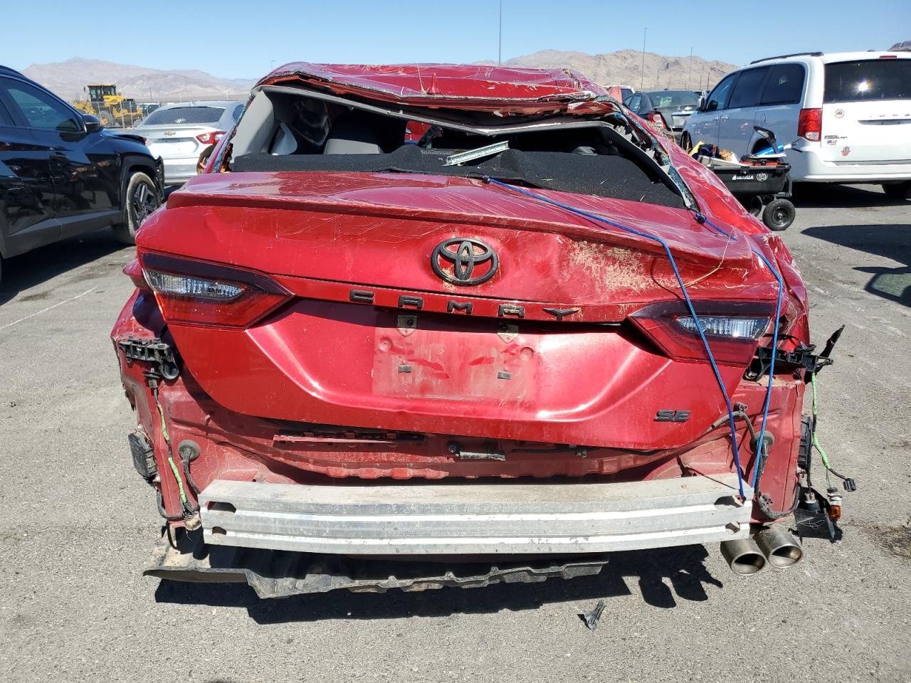 2021 Toyota Camry Se - Фото 6