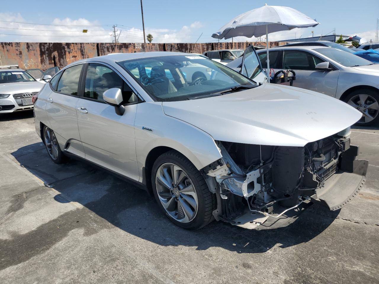 2019 Honda Clarity Touring - Image 4