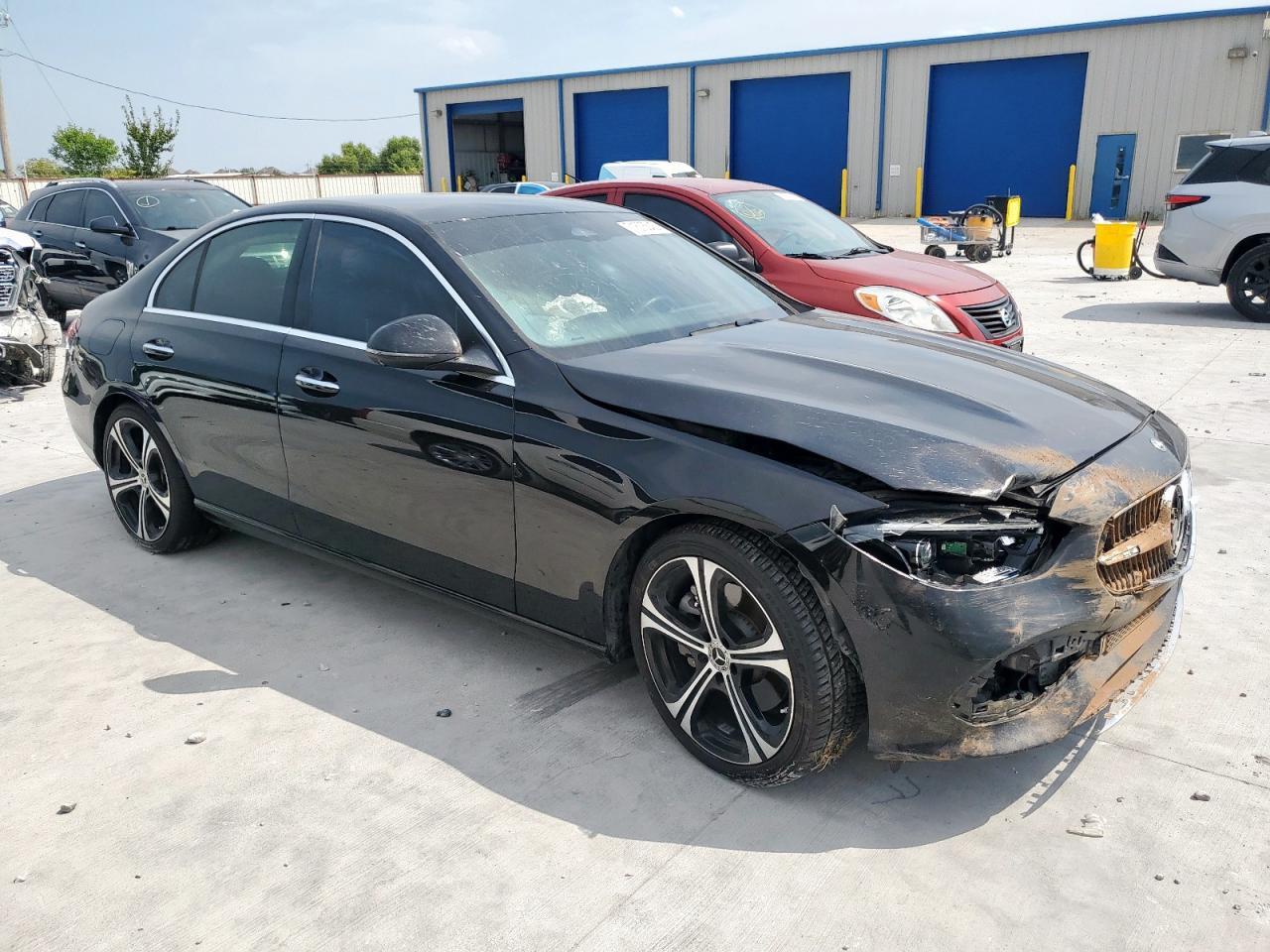 2022 Mercedes-Benz C 300 - Фото 4