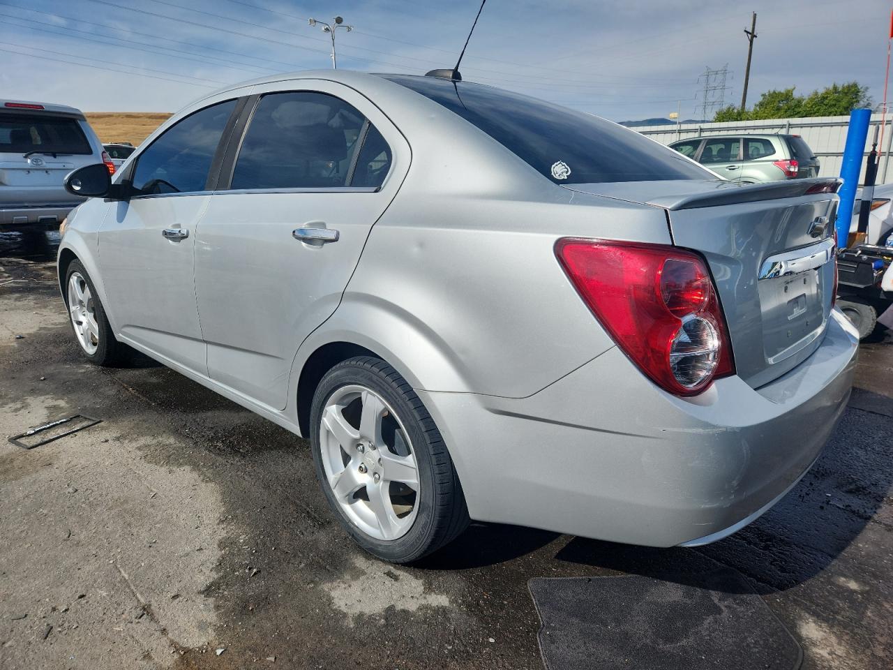 2016 Chevrolet Sonic Ltz - Image 2