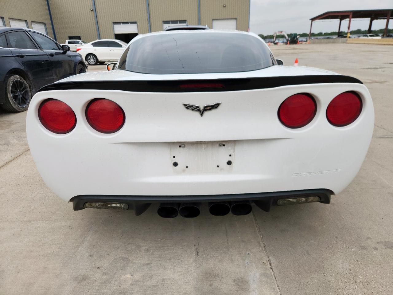 2011 Chevrolet Corvette - Фото 6