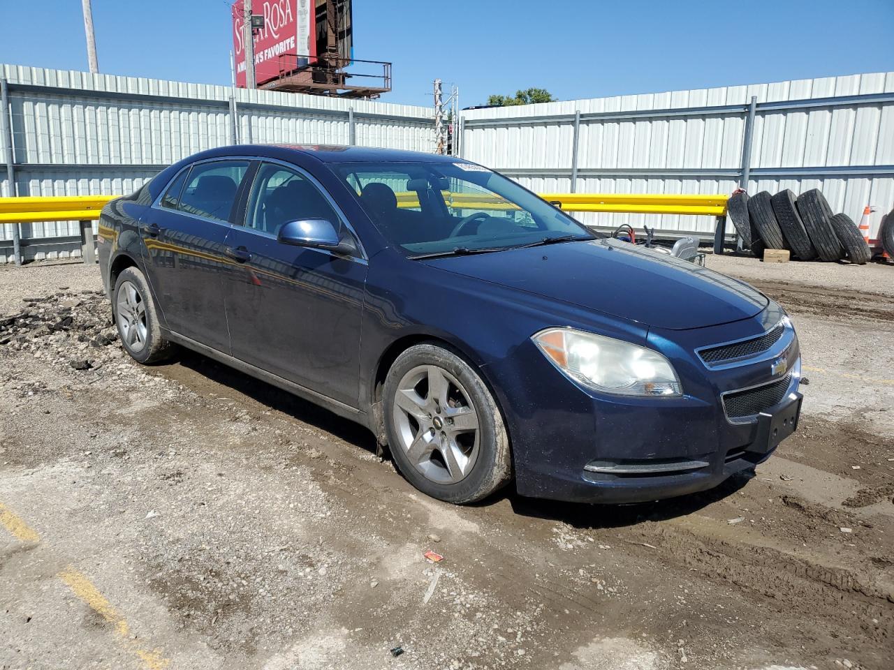 2010 Chevrolet Malibu 1Lt - Фото 4