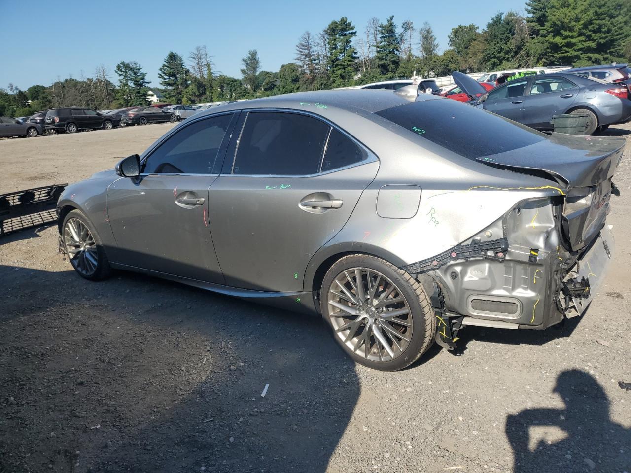 2017 Lexus Is 300 - Фото 2