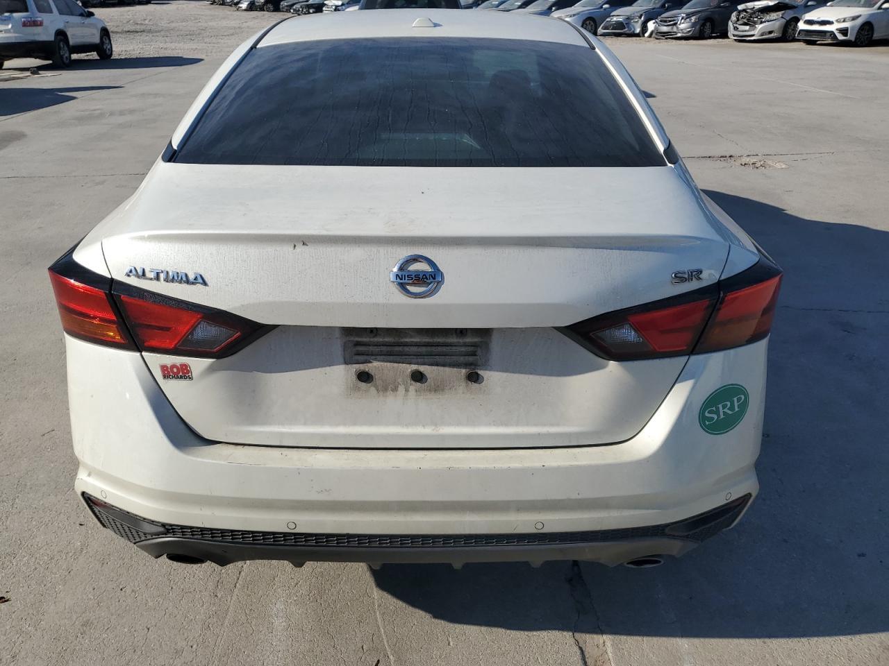 2020 Nissan Altima Sr - Фото 6