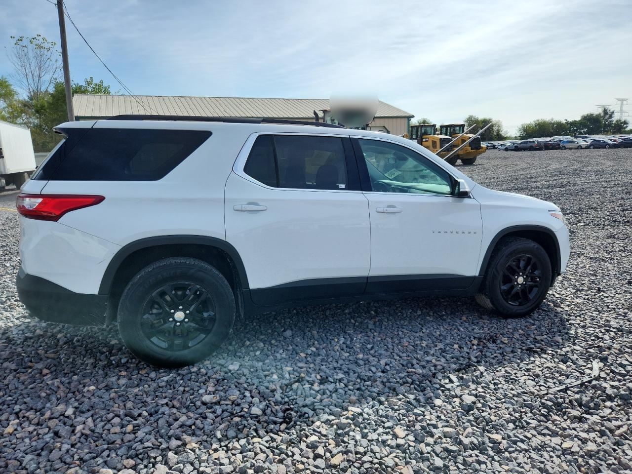 2021 Chevrolet Traverse Lt - Фото 3