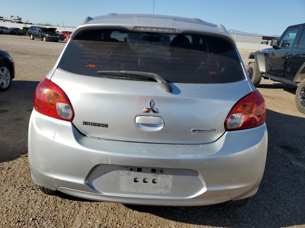 2014 Mitsubishi Mirage De - Фото 6
