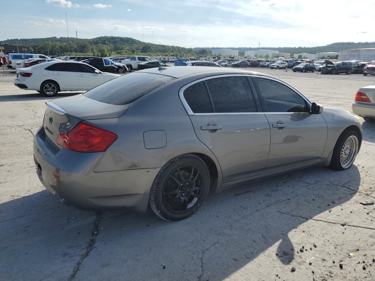 2009 Infiniti G37 Base - Фото 3