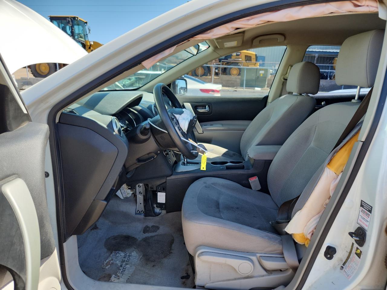 2015 Nissan Rogue Select S - Image 7