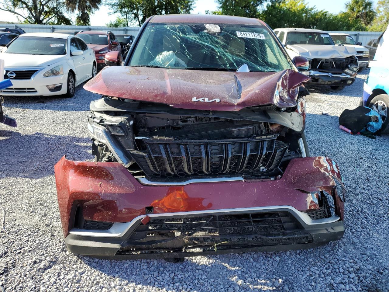 2024 Kia Carnival Lx - Фото 5