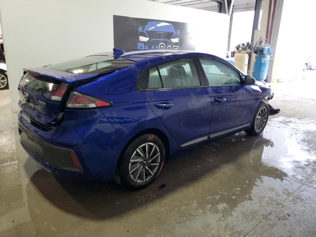 2021 Hyundai Ioniq Se - Фото 3