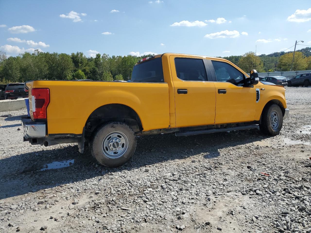 2019 Ford F250 Super Duty - Фото 3