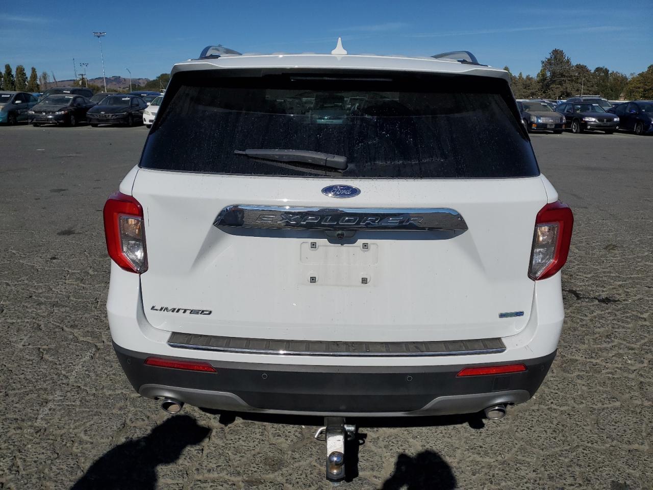 2020 Ford Explorer Limited - Image 6