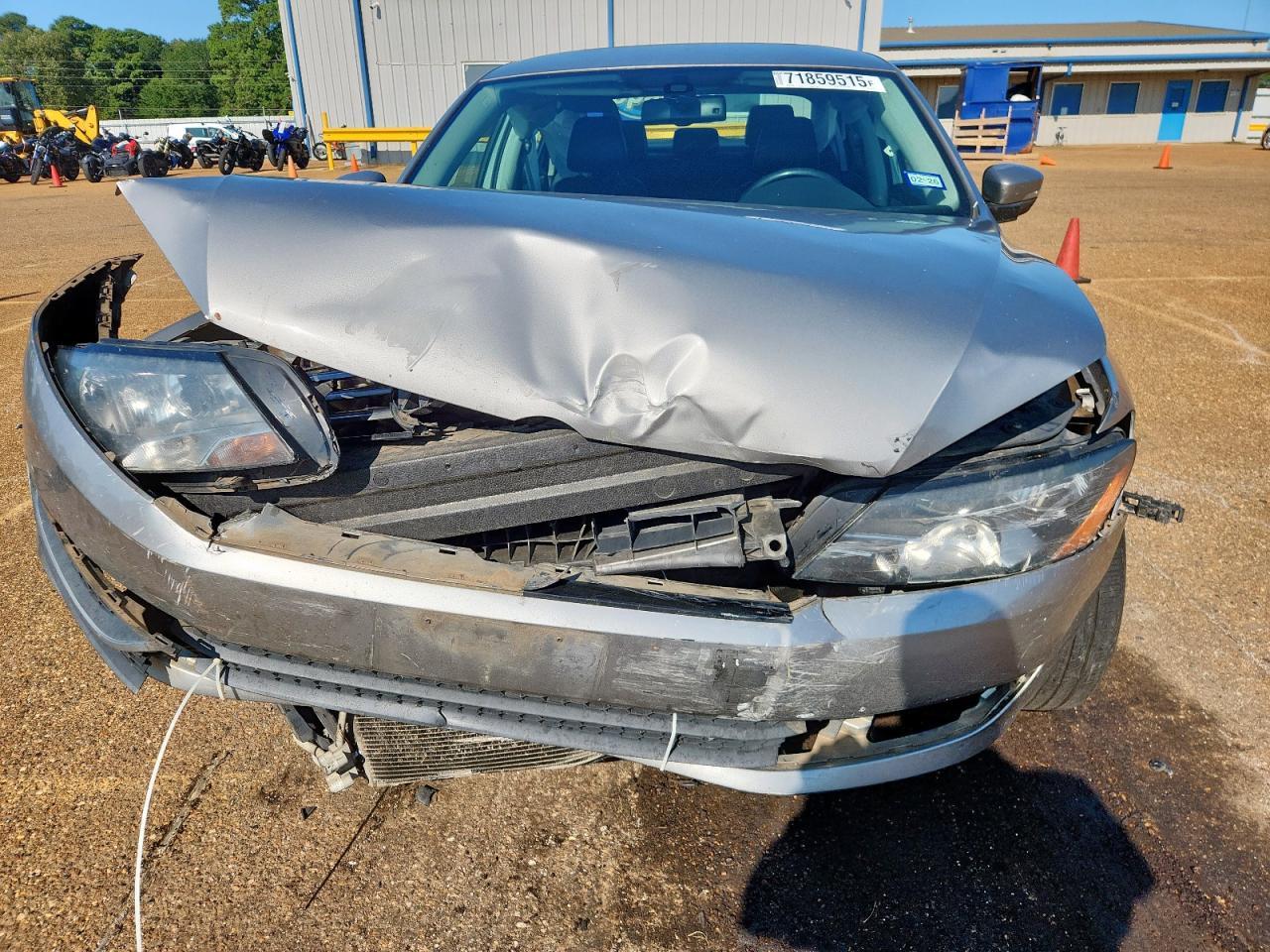 2013 Volkswagen Passat Se - Фото 5