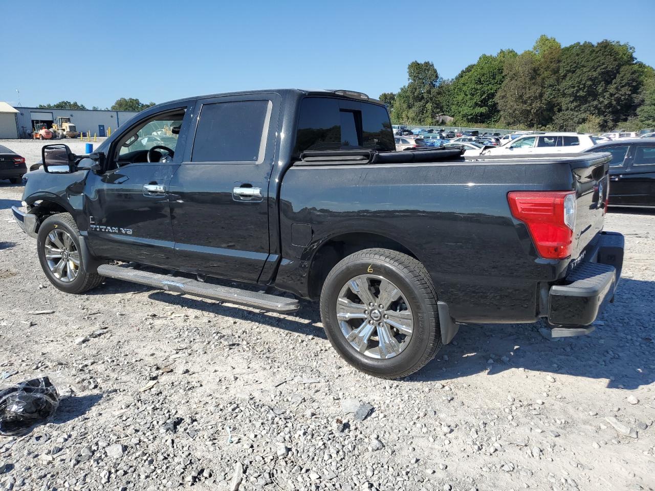 2019 Nissan Titan Sv - Фото 2
