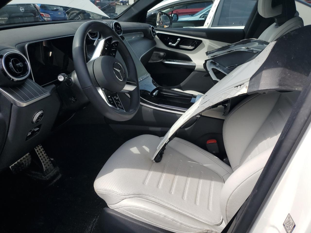 2025 Mercedes-Benz Glc 350E - Image 7