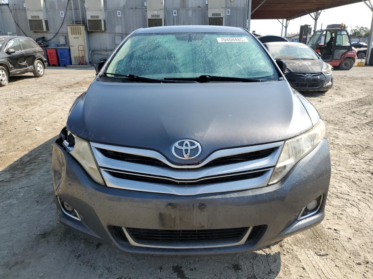 2014 Toyota Venza Le - Image 5