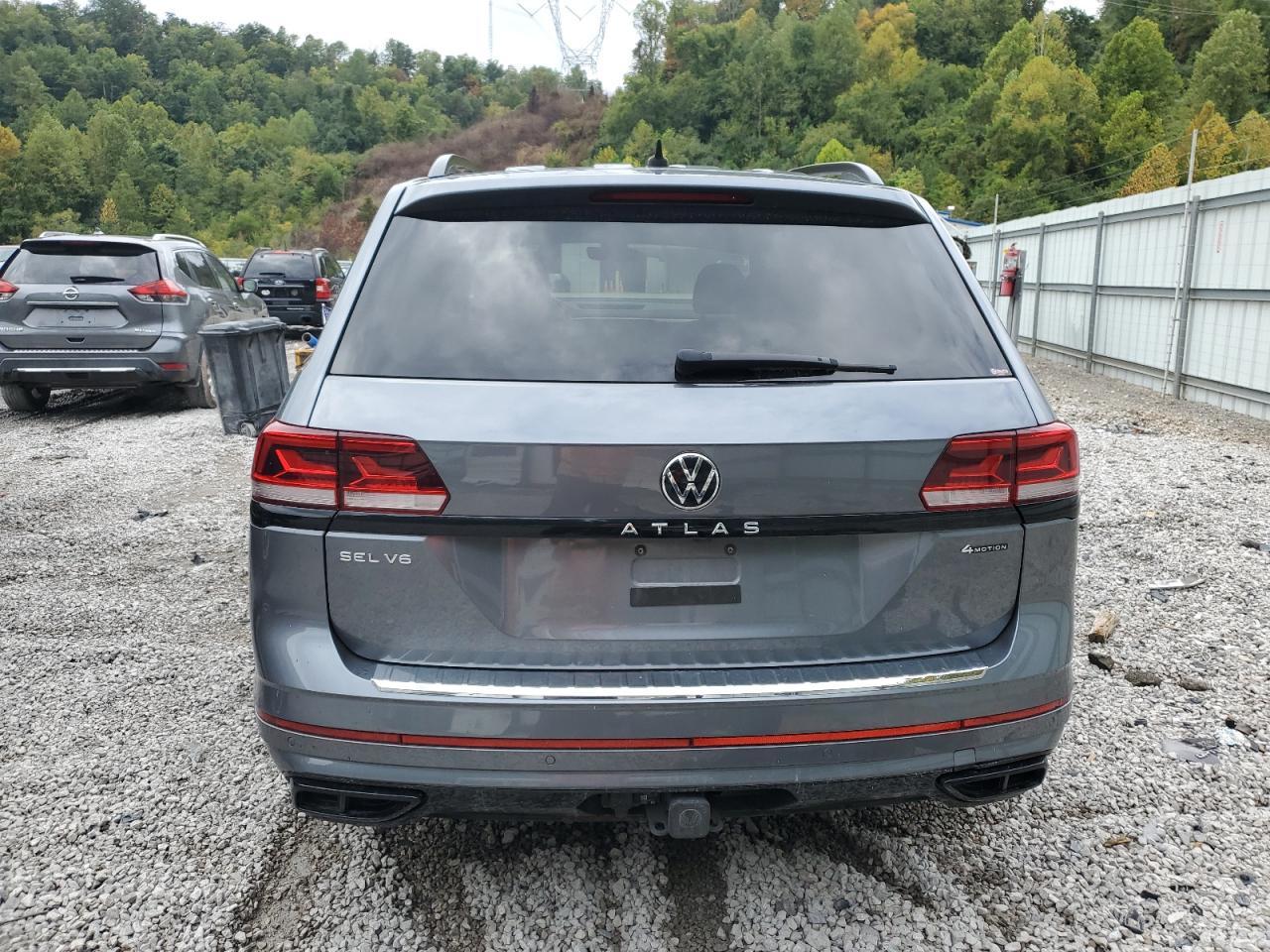 2023 Volkswagen Atlas Sel R-Line - Image 6