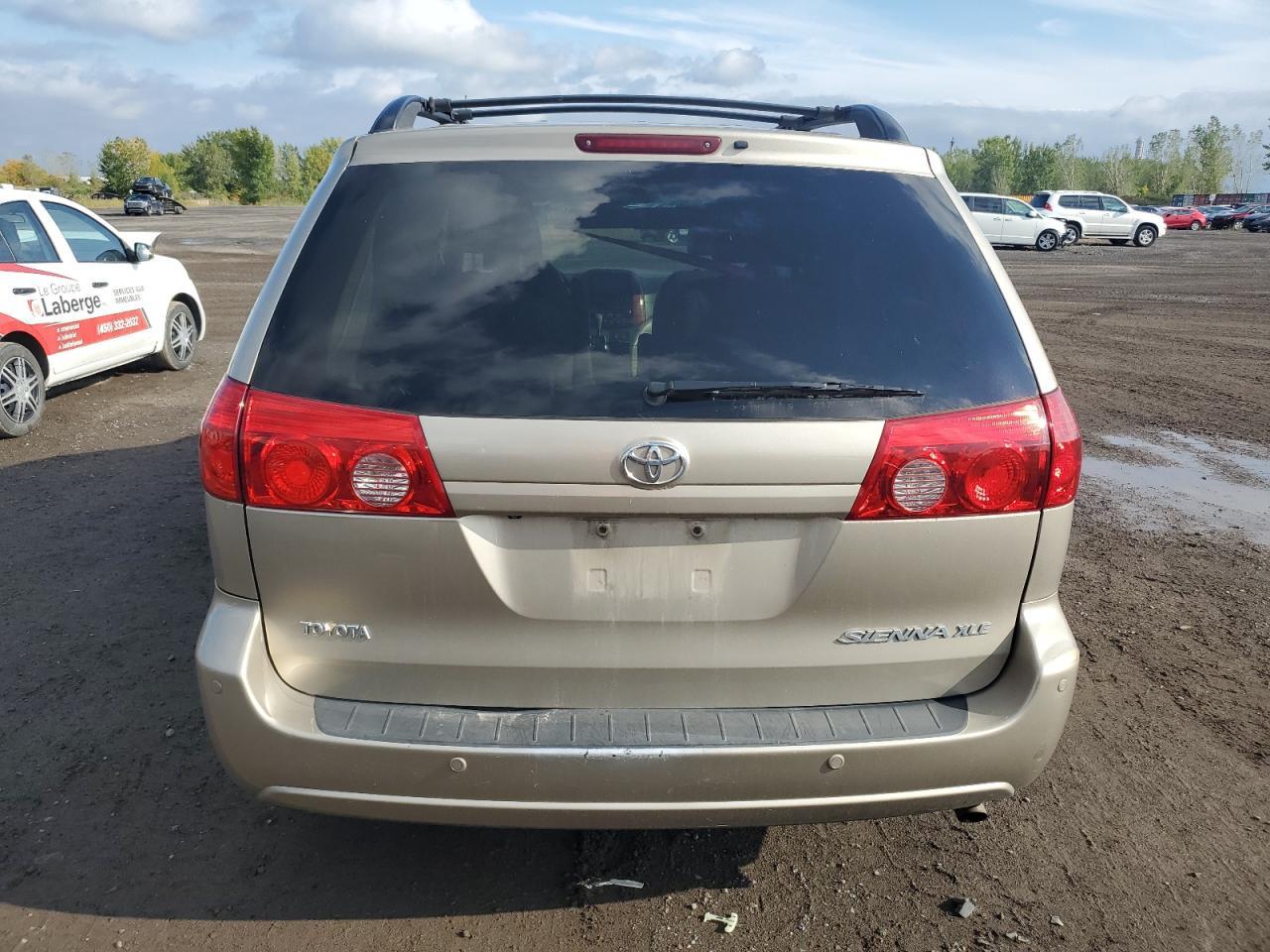 2009 Toyota Sienna Xle - Image 6