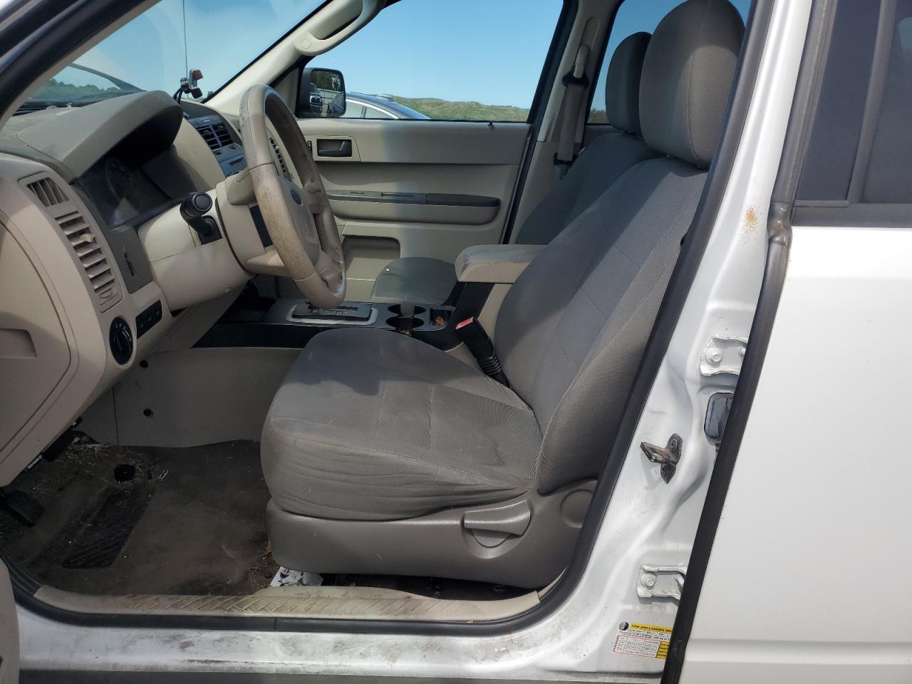 2011 Ford Escape Xls - Фото 7