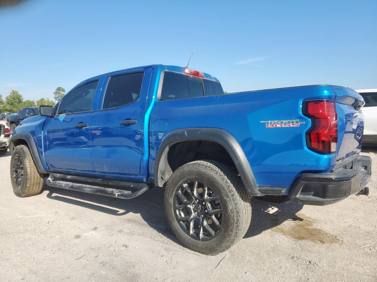 2024 Chevrolet Colorado Trail Boss - Image 2