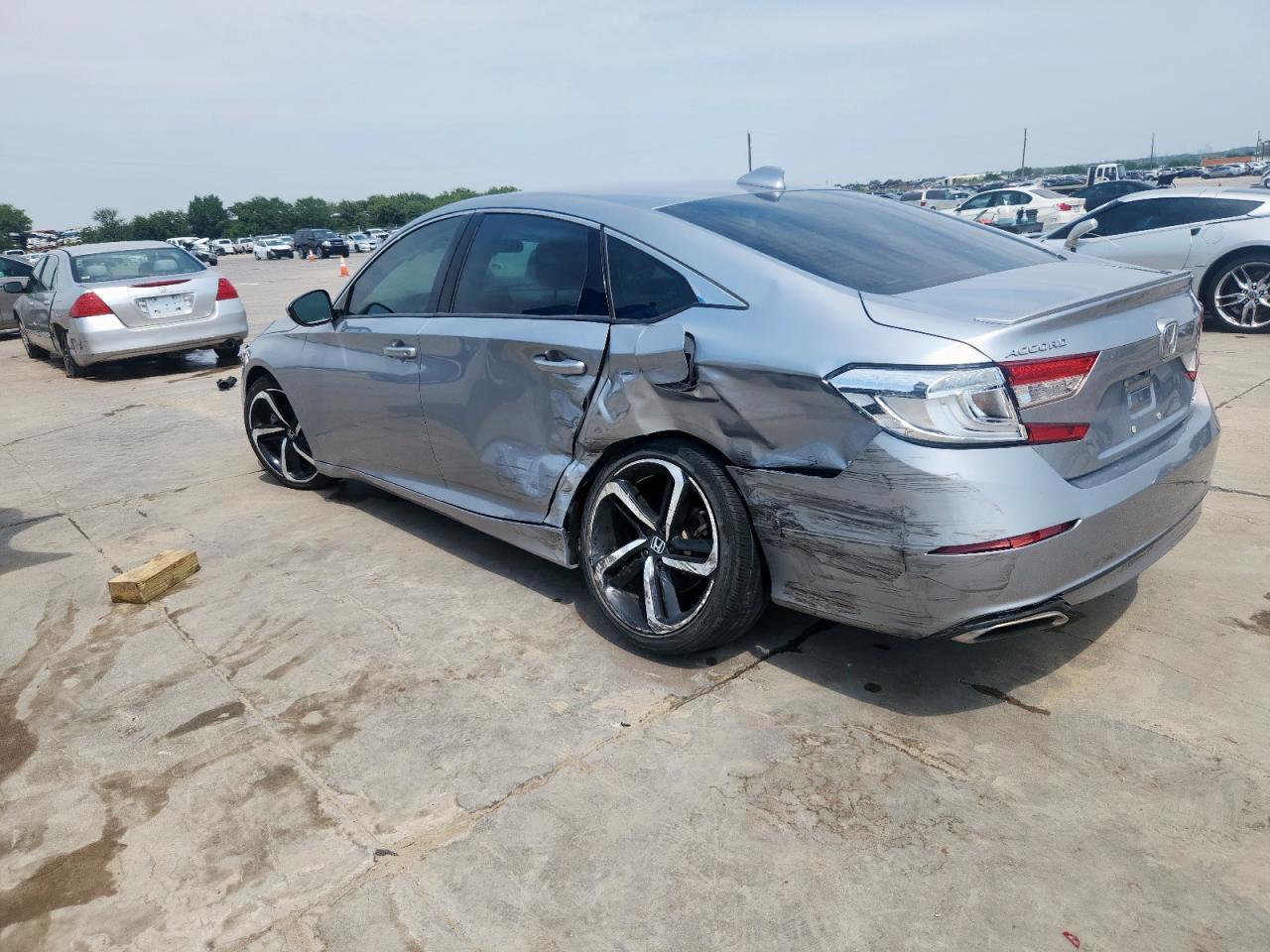 2020 Honda Accord Sport - Фото 2