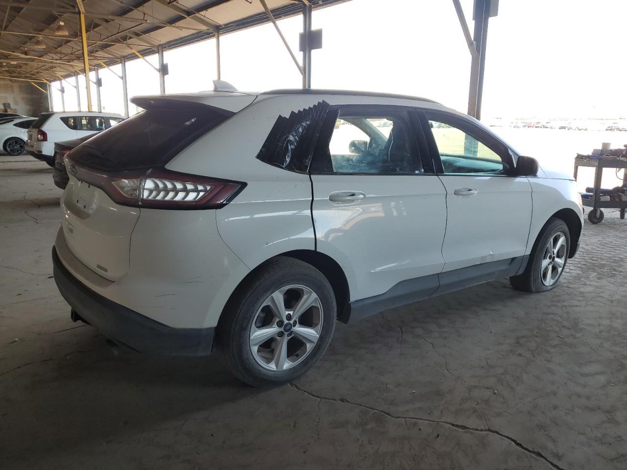 2016 Ford Edge Se - Image 3