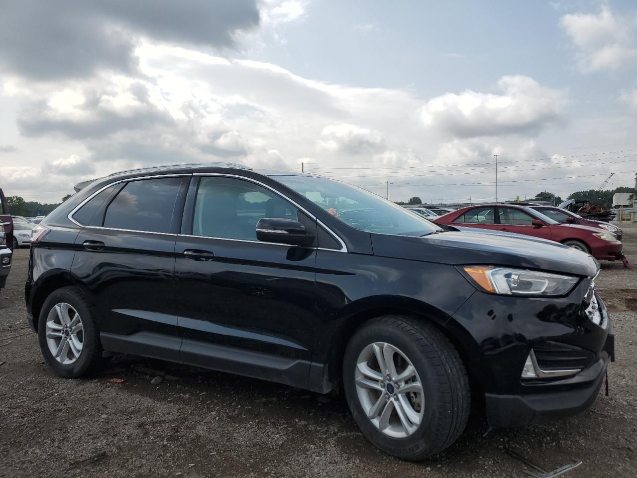 2019 Ford Edge Sel - Image 4