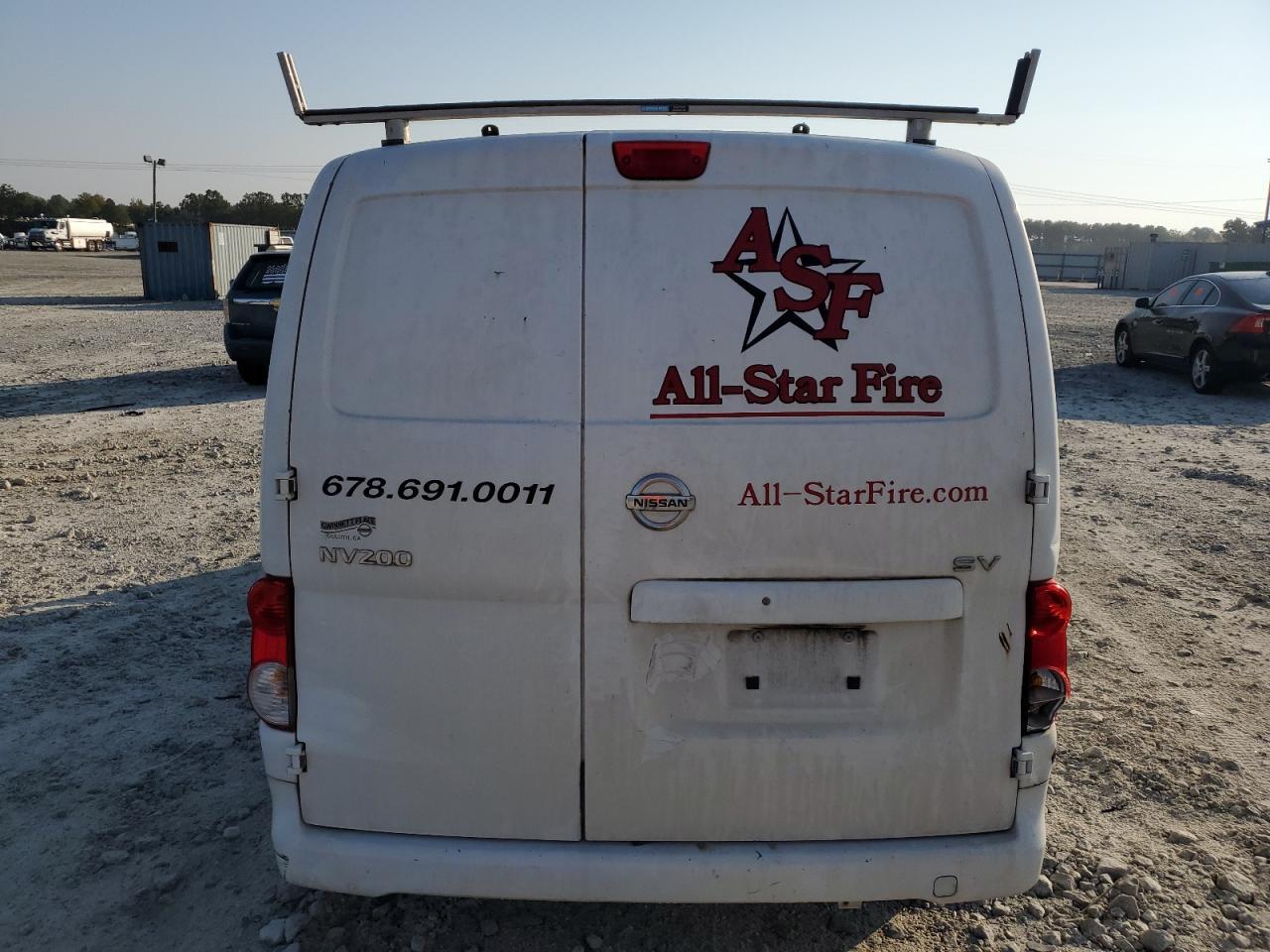 2017 Nissan Nv200 2.5S - Фото 6