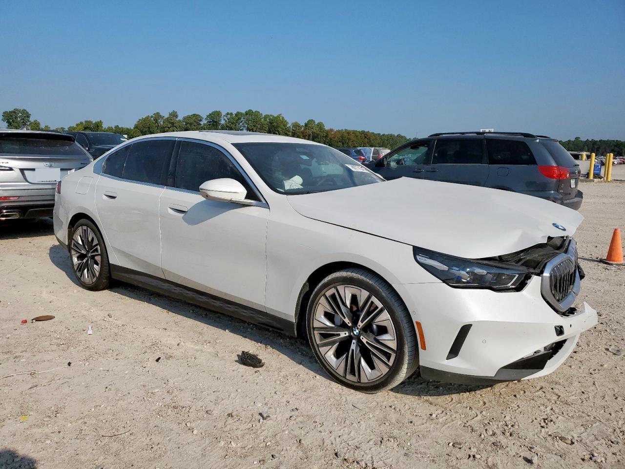 2024 BMW 530 I - Image 4