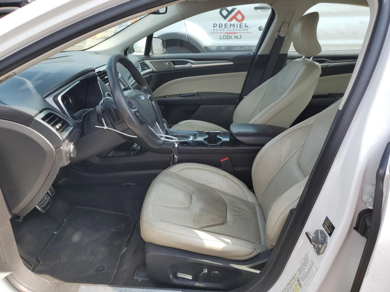 2016 Ford Fusion Titanium - Фото 7